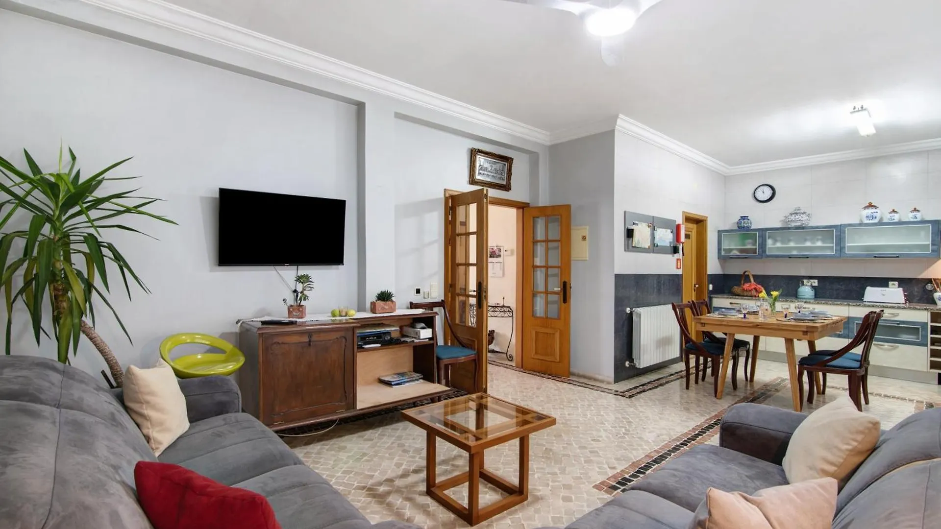 Casa Da Cidade De לואה